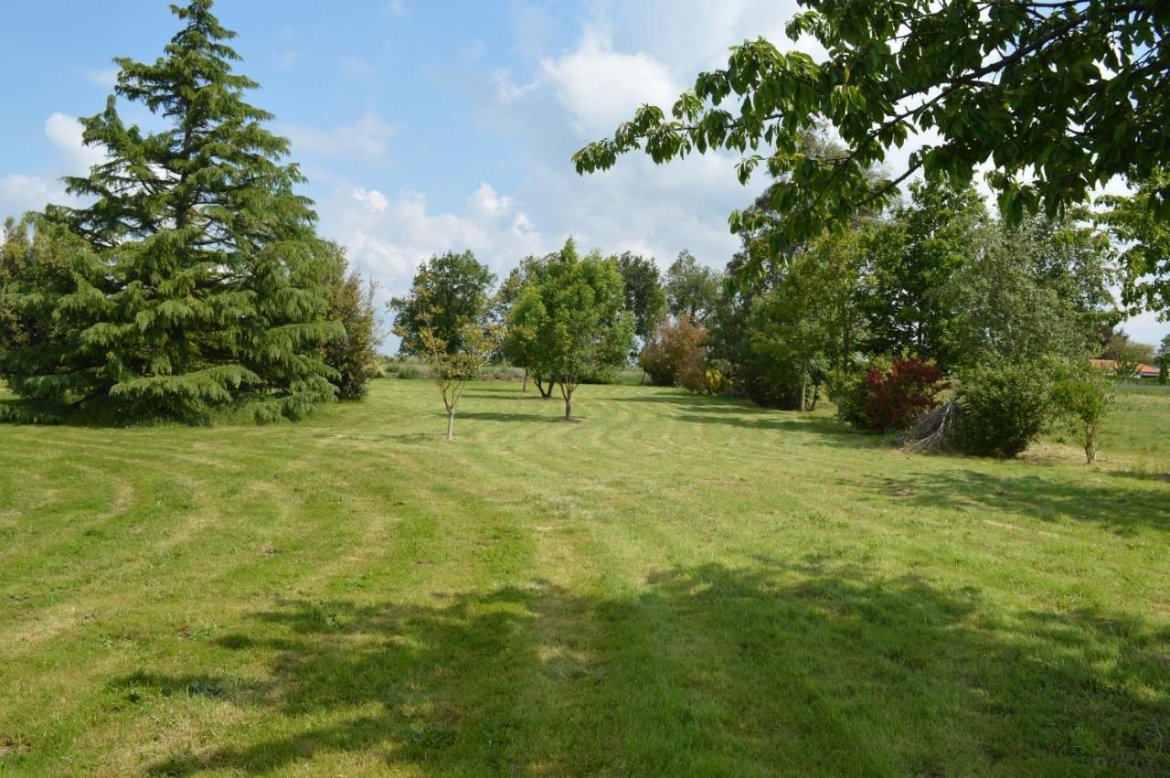La Pastorale Bed and Breakfast Beurlay Buitenkant foto