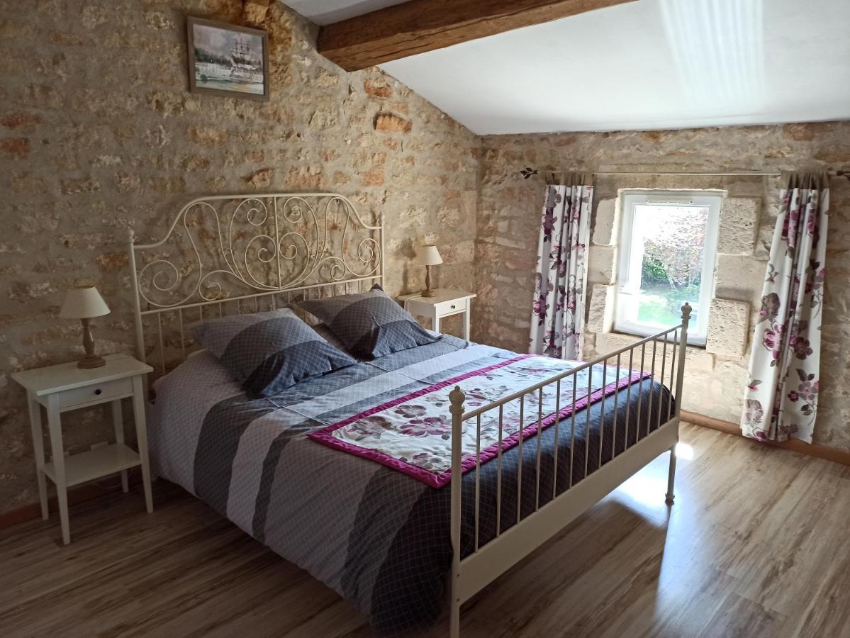 La Pastorale Bed and Breakfast Beurlay Kamer foto
